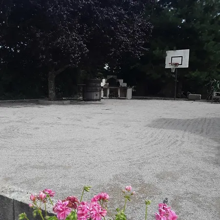 à La Campagne 1 Hébergement de vacances